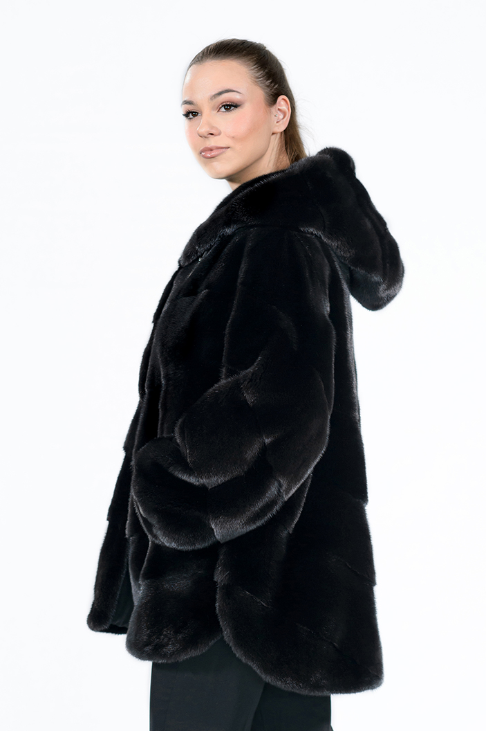 IT-257/K - Blackglama mink fur jacket with hood
