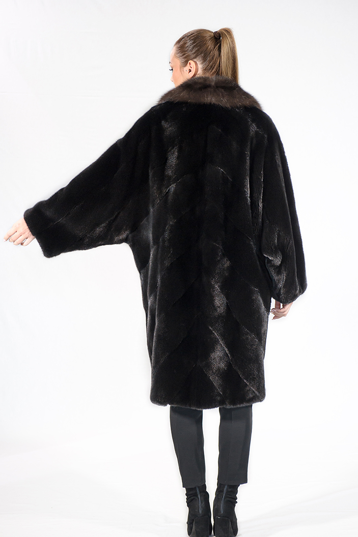IT-27/A - Blackglama mink fur semi-coat with sable collar