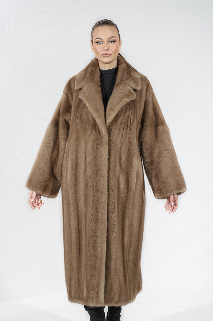 IR-18060/A - Pastel mink fur coat with english collar