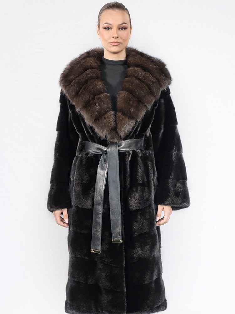 IT-25/K - Blackglama mink fur coat with sable hood