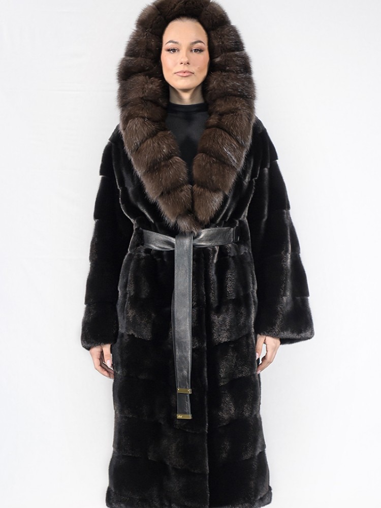 IT-25/K - Blackglama mink fur coat with sable hood