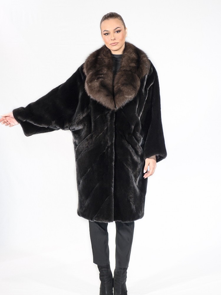 IT-27/A - Blackglama mink fur semi-coat with sable collar