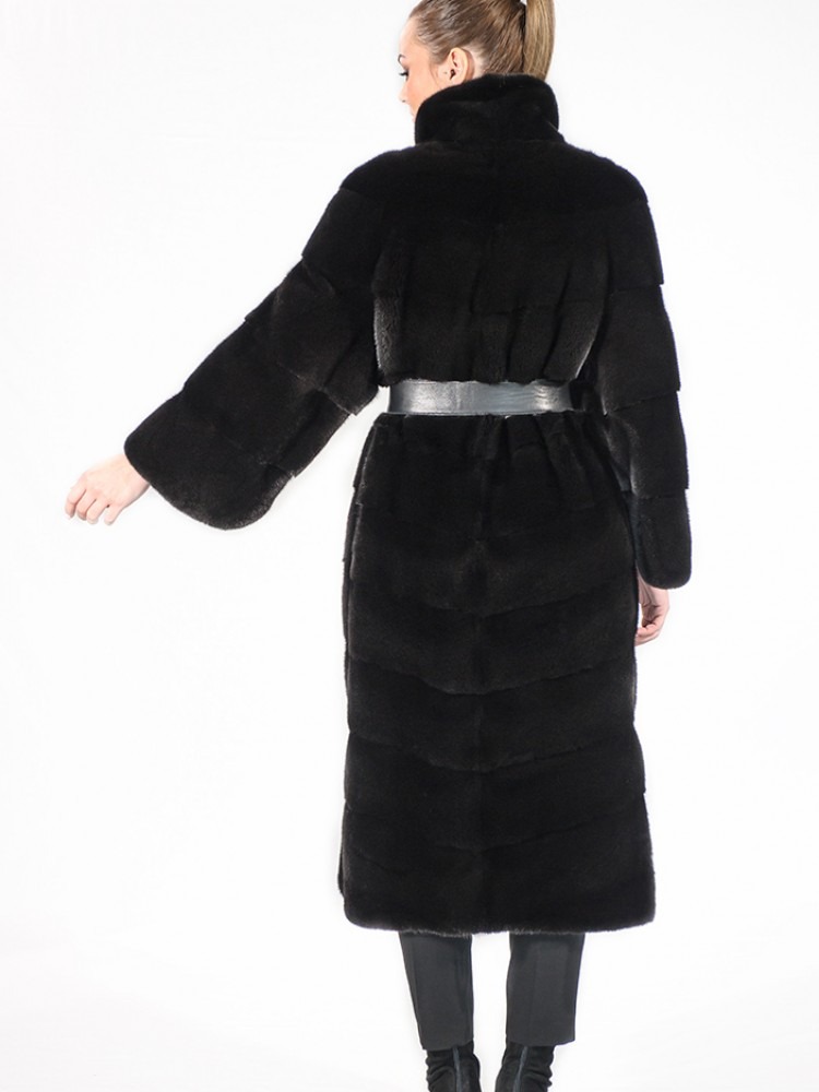 IT-141/S - Blackglama mink fur coat with big collar